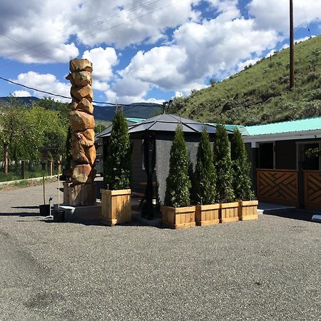 Sunset Motel Cache Creek Ngoại thất bức ảnh